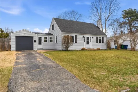 136 Missouri Drive Warwick RI 02886
