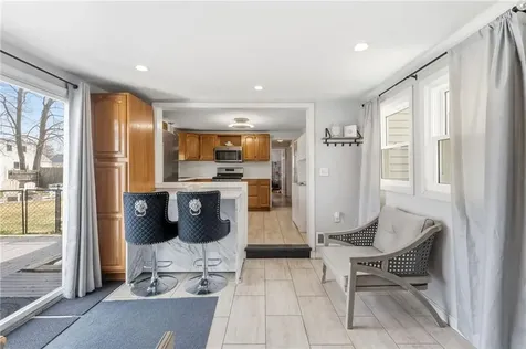 136 Missouri Drive Warwick RI 02886