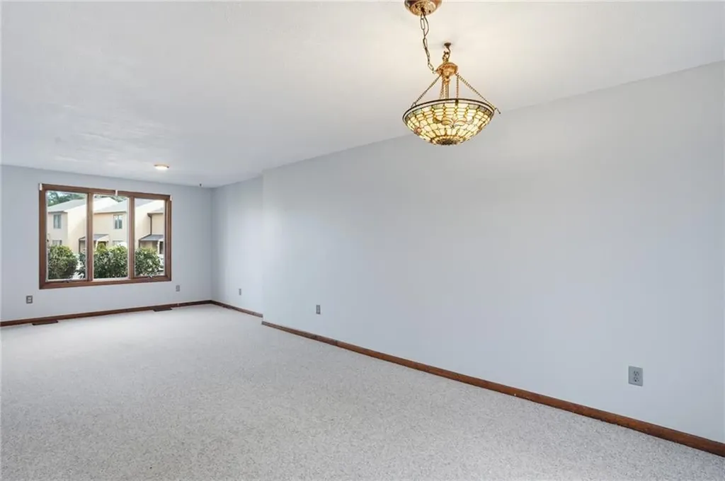 53 Kristee Circle West Warwick RI 02893