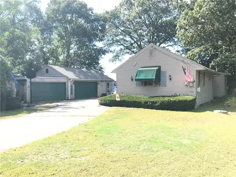 179 Lane 4 Road Warwick RI 02888