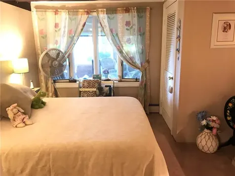 179 Lane 4 Road Warwick RI 02888