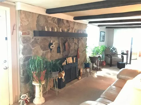 179 Lane 4 Road Warwick RI 02888