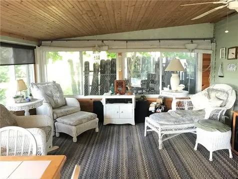 179 Lane 4 Road Warwick RI 02888