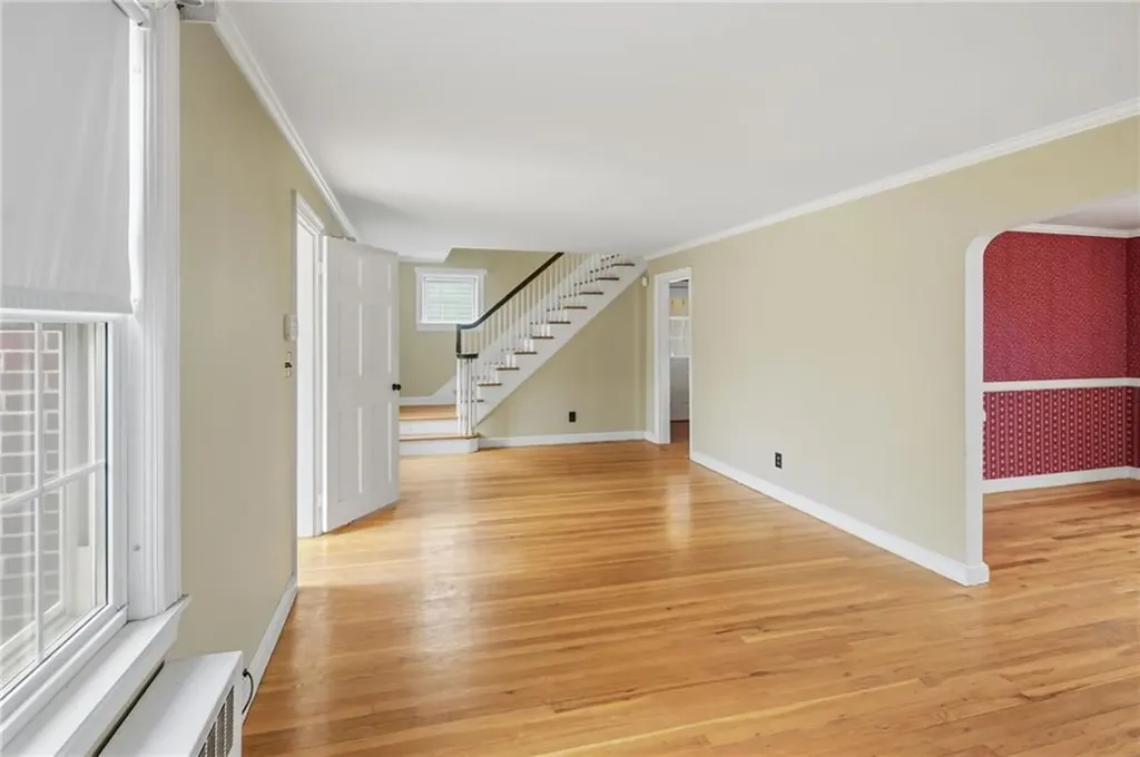 230 New London Avenue West Warwick RI 02893