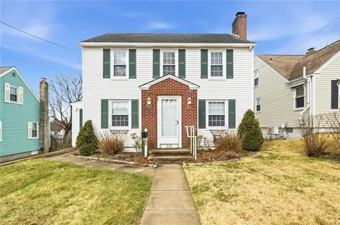230 New London Avenue West Warwick RI 02893