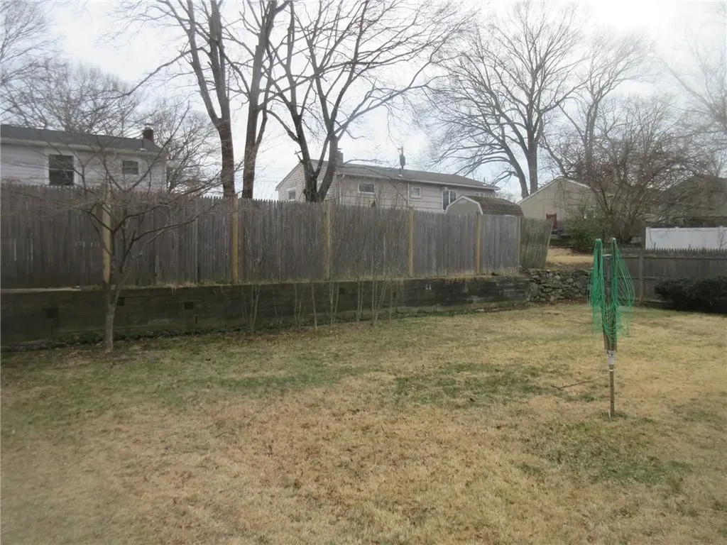 70 Keeley Avenue Warwick RI 02886