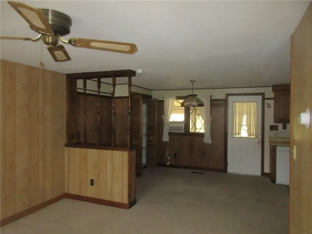 70 Keeley Avenue Warwick RI 02886