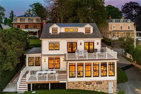 96 Washington Street Newport RI 02840
