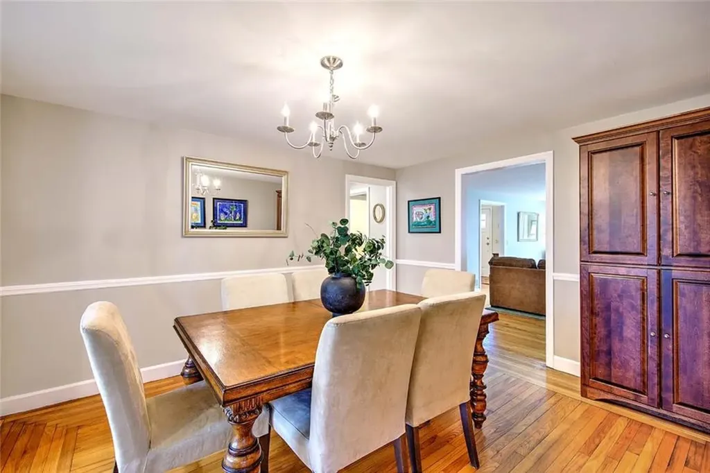 25 Belton Drive Barrington RI 02806