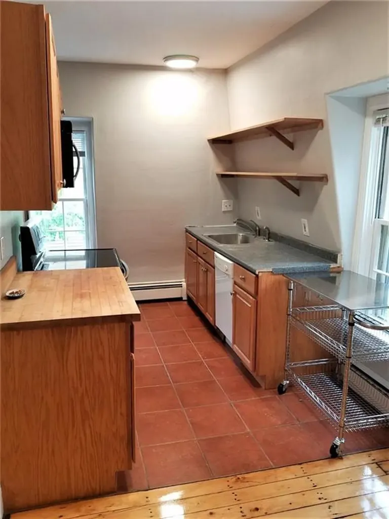 8 Cady Street Providence RI 02903