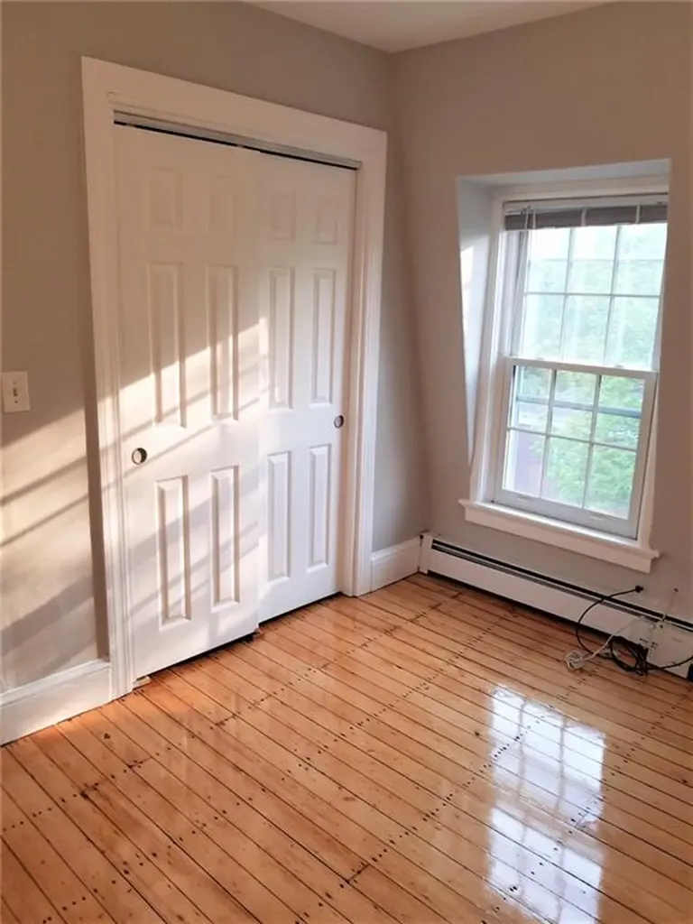 8 Cady Street Providence RI 02903