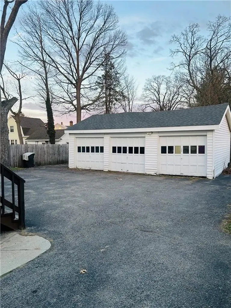 288 Pontiac Avenue Cranston RI 02910