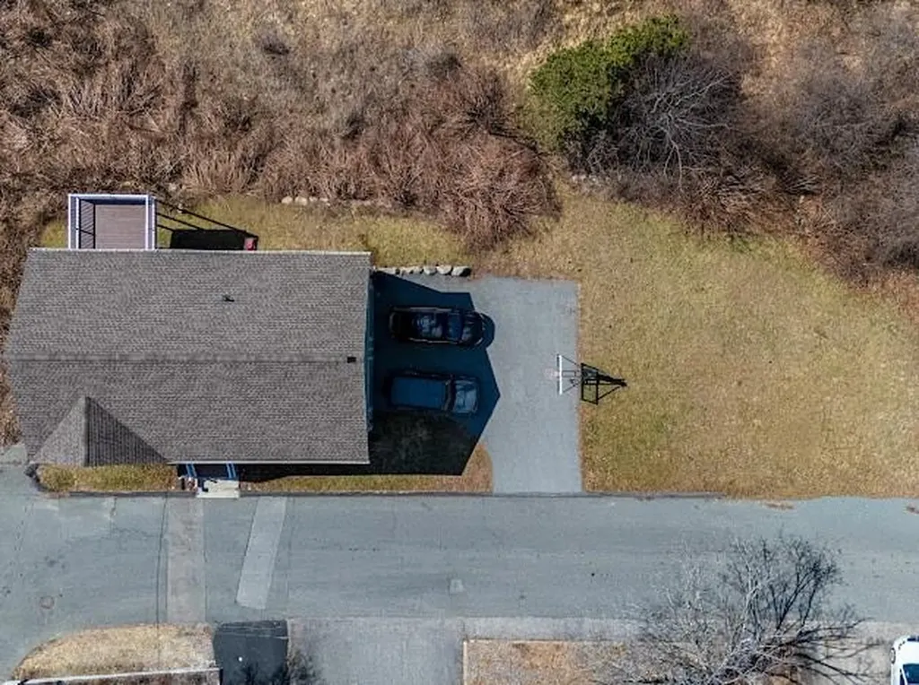 8 Lakeside Street Providence RI 02904