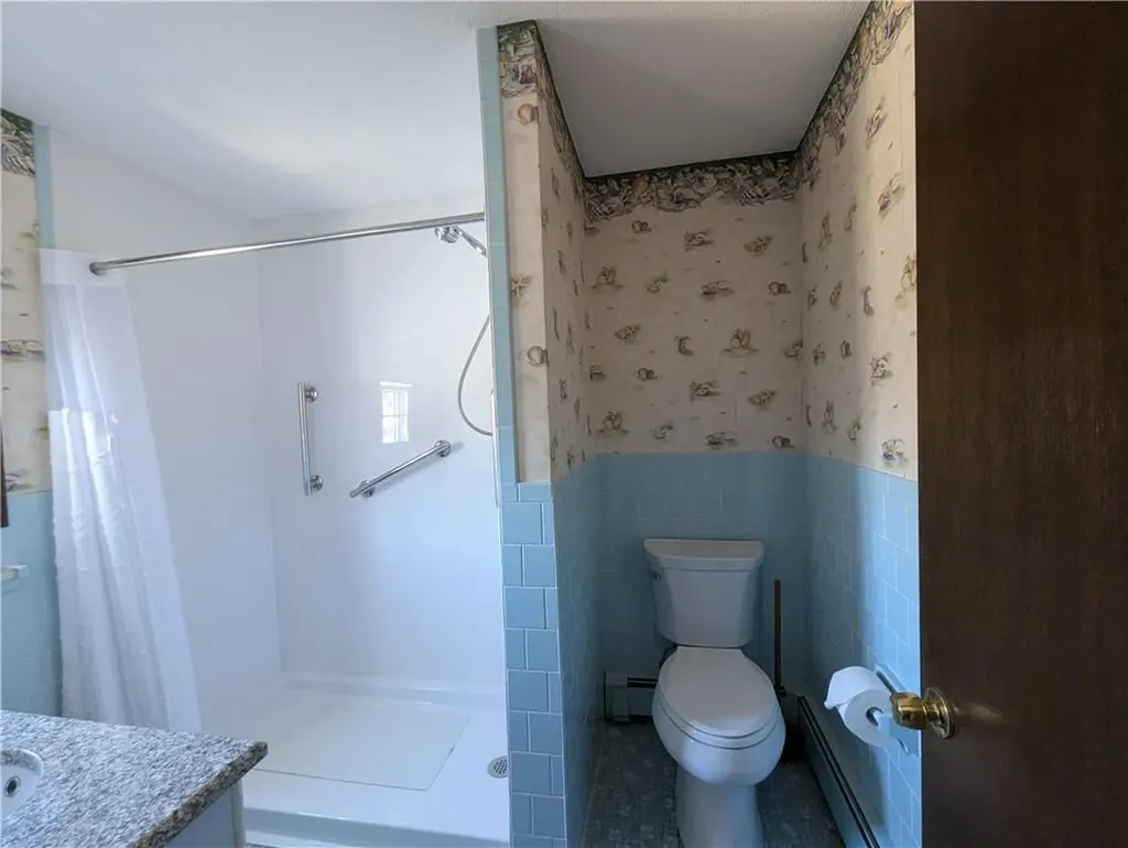 699 Lower River Road Lincoln RI 02865