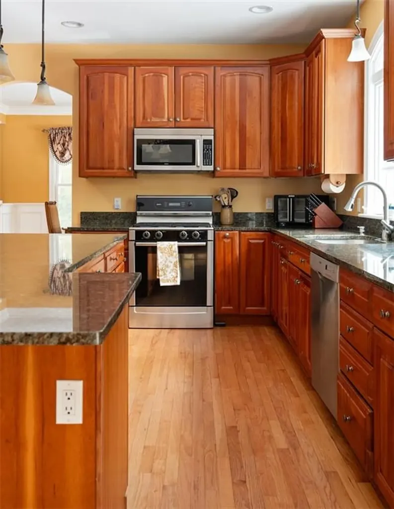 2 St Josephs Way Hopkinton RI 02832