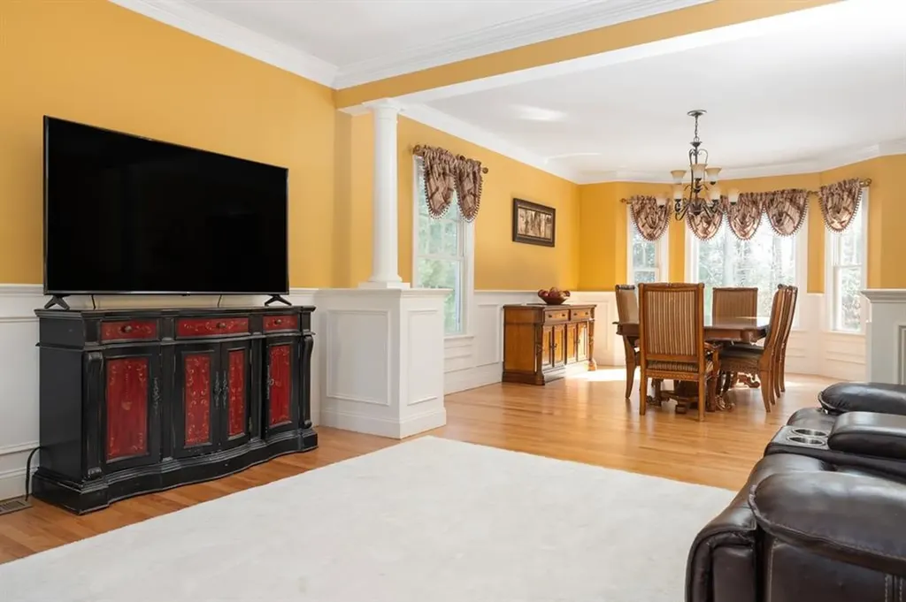 2 St Josephs Way Hopkinton RI 02832