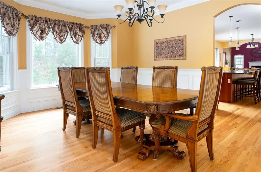 2 St Josephs Way Hopkinton RI 02832