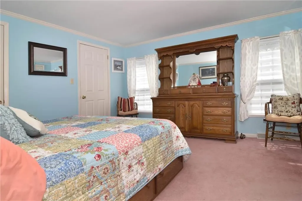 181 Little Pond Road South Kingstown RI 02879