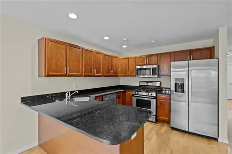 30 Alpine Way North Smithfield RI 02896