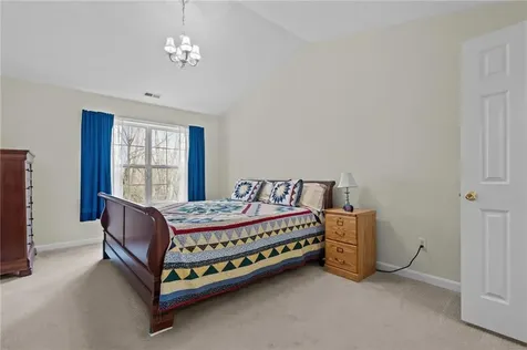 30 Alpine Way North Smithfield RI 02896
