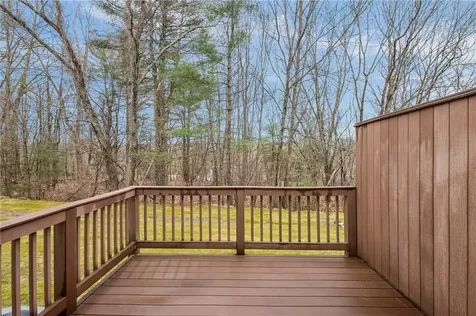 30 Alpine Way North Smithfield RI 02896