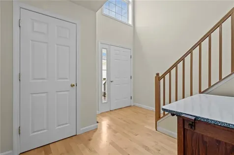 30 Alpine Way North Smithfield RI 02896