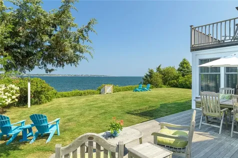 4 Hull Cove Street Jamestown RI 02835