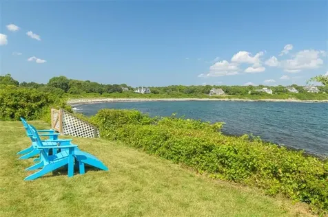4 Hull Cove Street Jamestown RI 02835