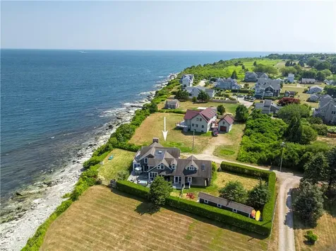 4 Hull Cove Street Jamestown RI 02835