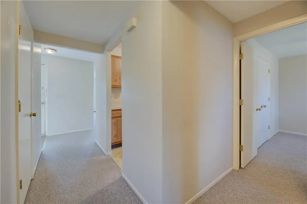1 A Hanley Farm Road Warren RI 02885