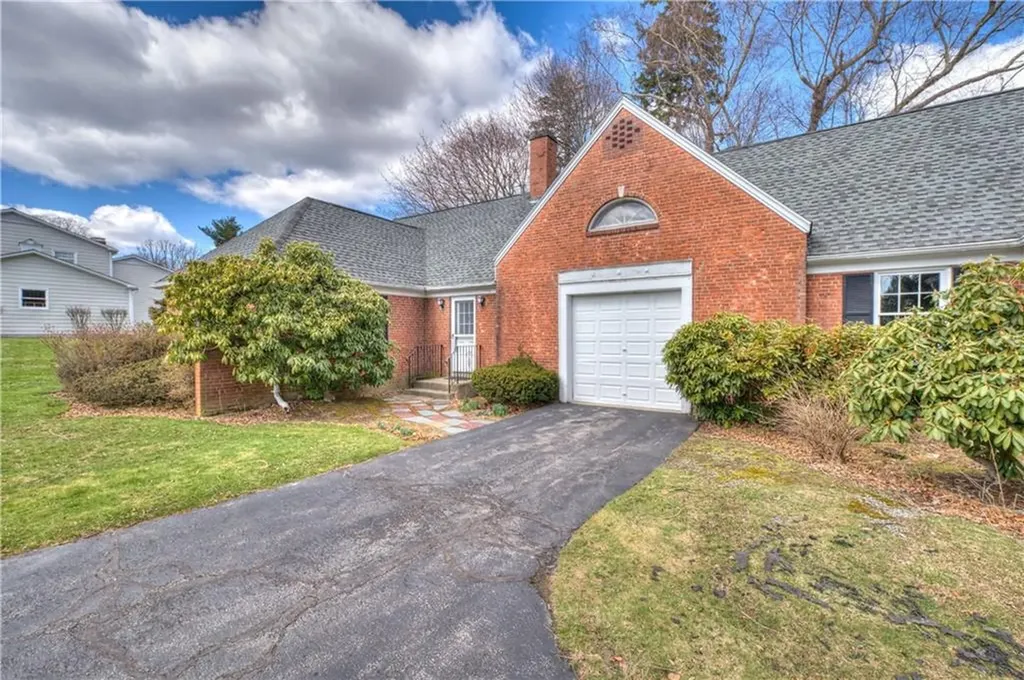 1 A Hanley Farm Road Warren RI 02885