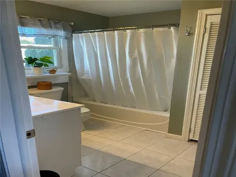 4 #2&3 Bayview Avenue Bristol RI 02809