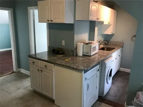 4 #2&3 Bayview Avenue Bristol RI 02809