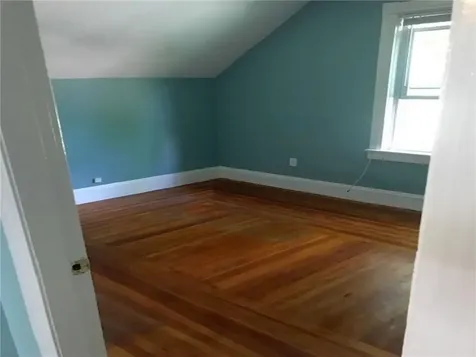 4 #2&3 Bayview Avenue Bristol RI 02809