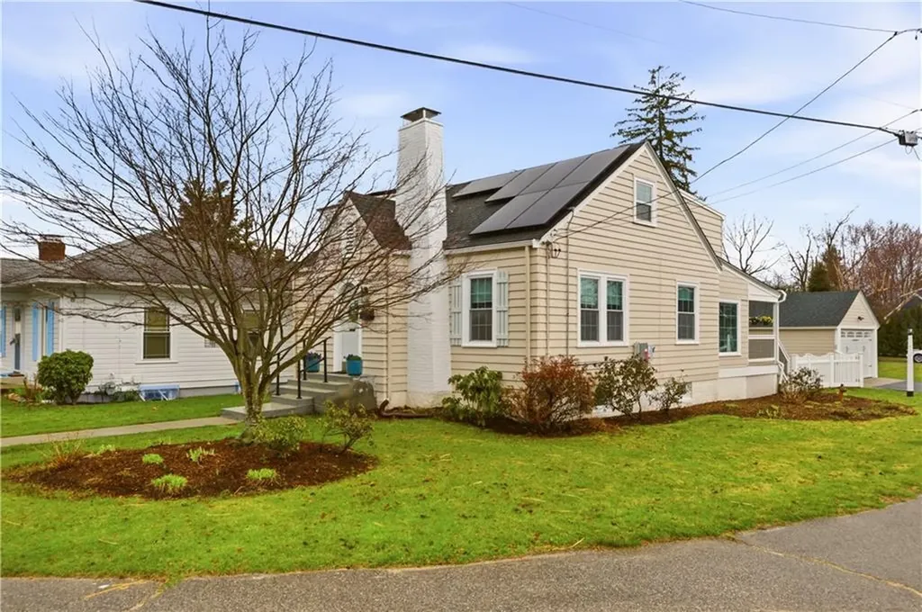 287 Parkside Drive Warwick RI 02888