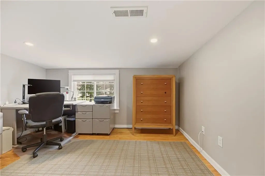 287 Parkside Drive Warwick RI 02888