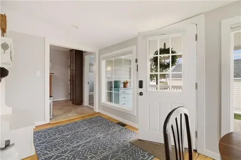 287 Parkside Drive Warwick RI 02888