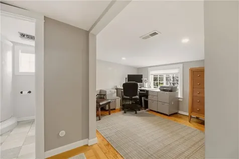 287 Parkside Drive Warwick RI 02888