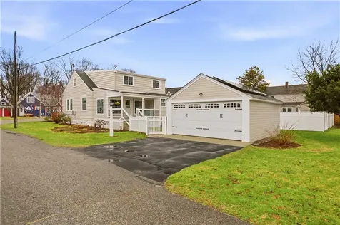 287 Parkside Drive Warwick RI 02888