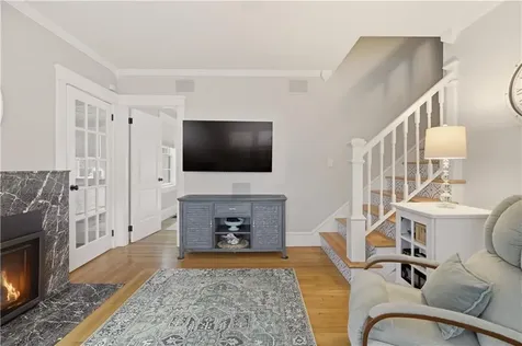 287 Parkside Drive Warwick RI 02888