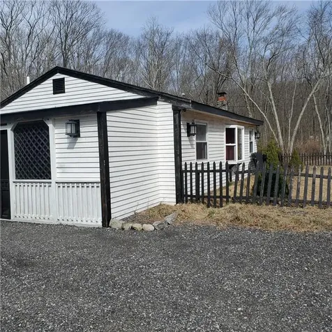 121 Dexter Lane Scituate RI 02857