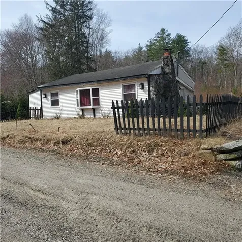 121 Dexter Lane Scituate RI 02857