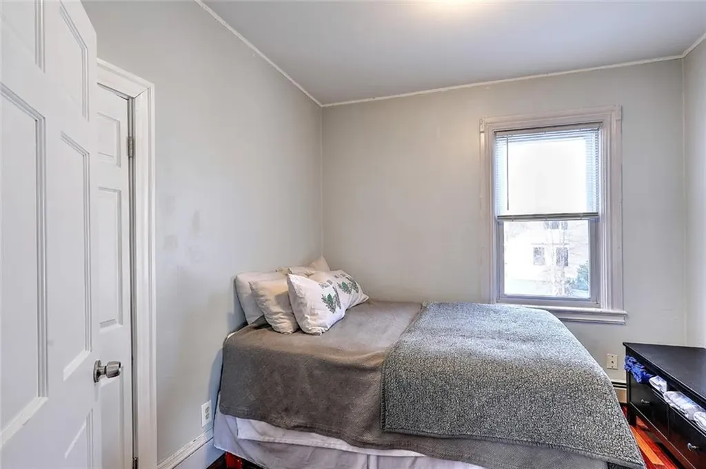 390 Hope Street Providence RI 02906