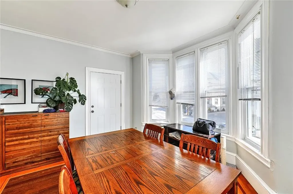 390 Hope Street Providence RI 02906