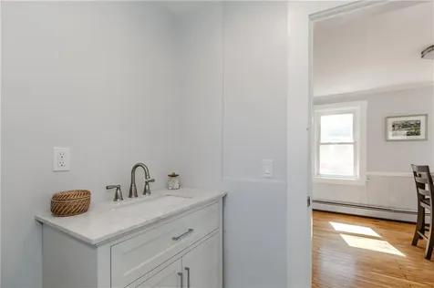 13 Earl Street West Warwick RI 02893