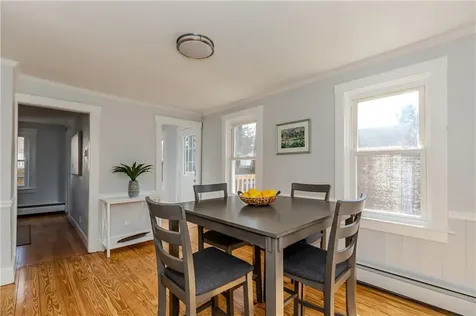 13 Earl Street West Warwick RI 02893