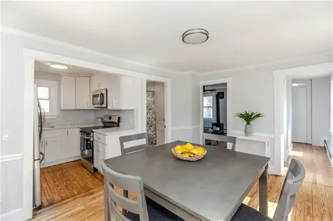 13 Earl Street West Warwick RI 02893