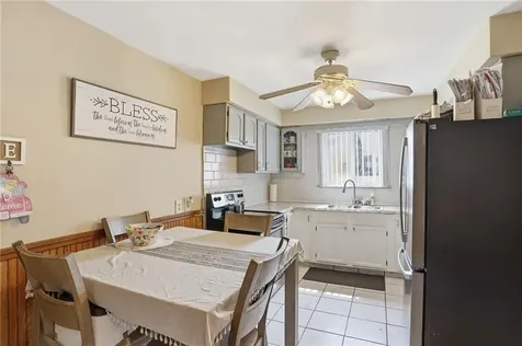 16 Brown Street North Providence RI 02904