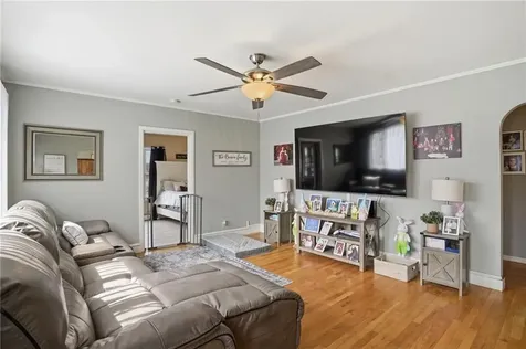 16 Brown Street North Providence RI 02904