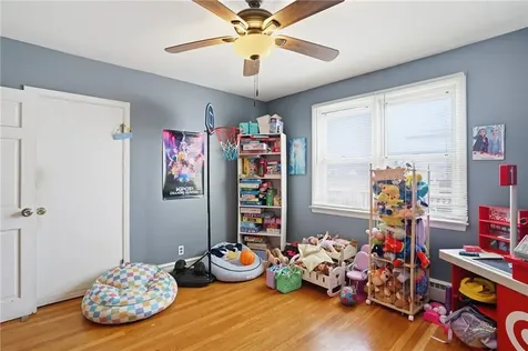 16 Brown Street North Providence RI 02904